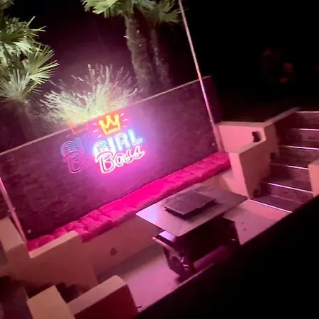 La Des Secrets カントリーハウス