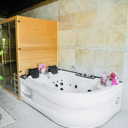 La Des Secrets カントリーハウス Boissets