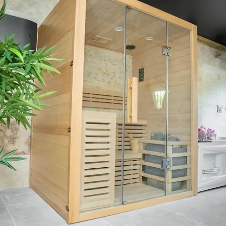 La Des Secrets カントリーハウス